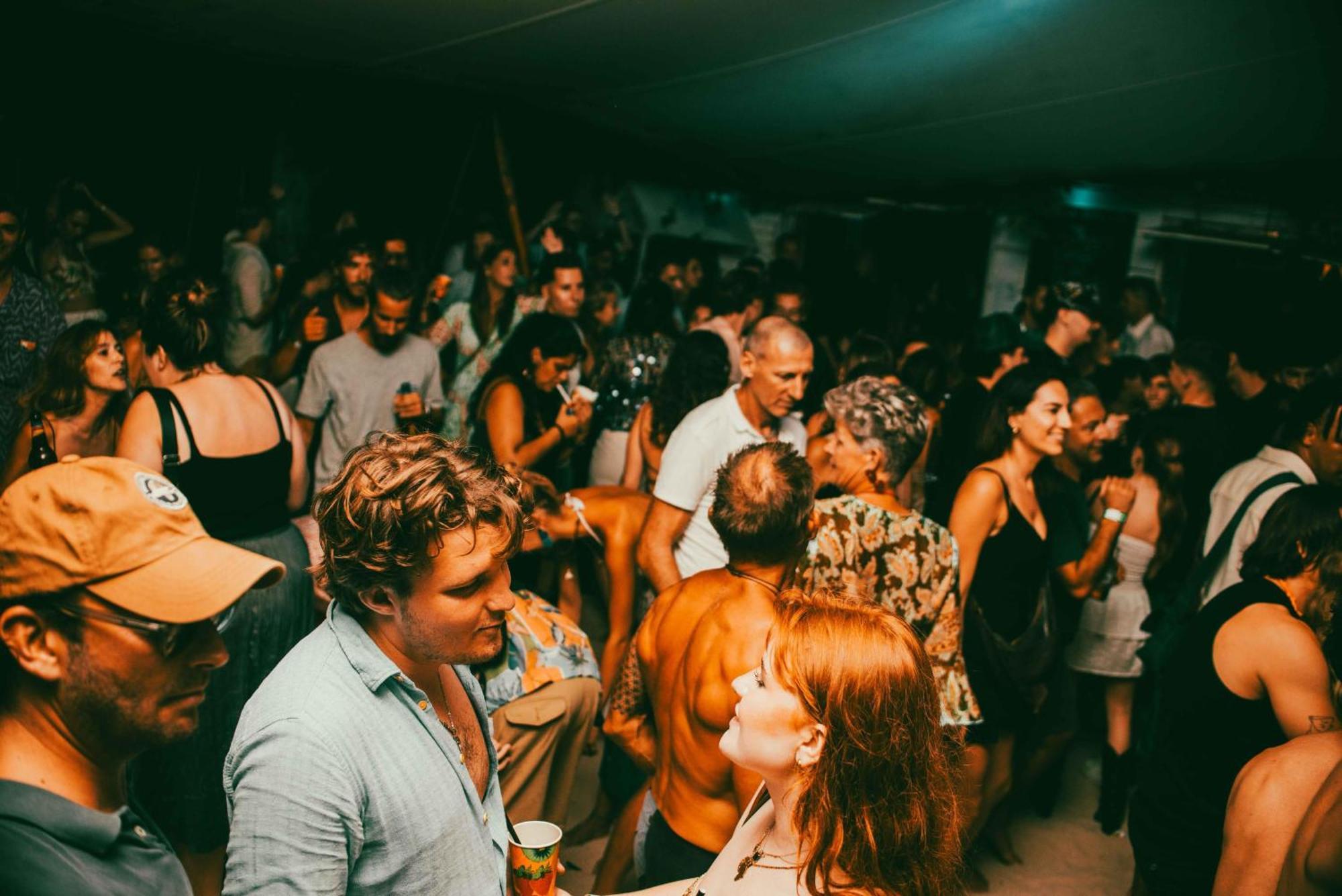 B4 Beach Club Paje Bagian luar foto