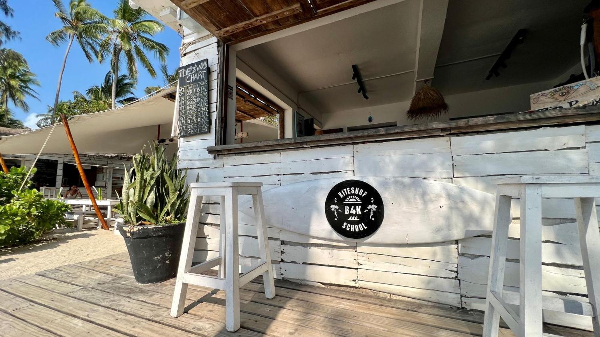 B4 Beach Club Paje Bagian luar foto