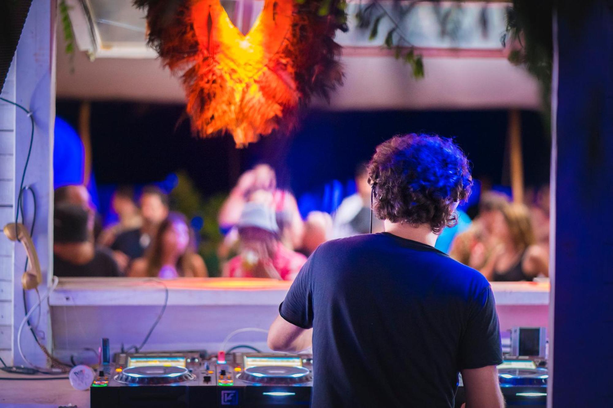 B4 Beach Club Paje Bagian luar foto